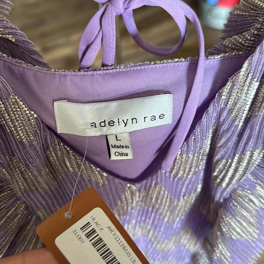 Adelyn Rae, brand new with tags - Picture 3 of 3